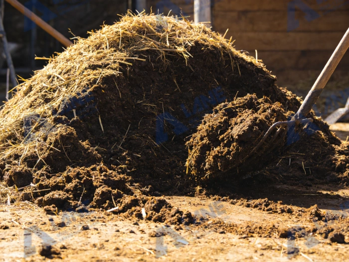 Компостирующий комплекс для мелких сельскохозяйственных предприятий из отходов растениеводства